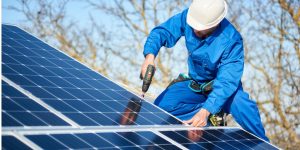 Installation Maintenance Panneaux Solaires Photovoltaïques à Plounevez-Moedec